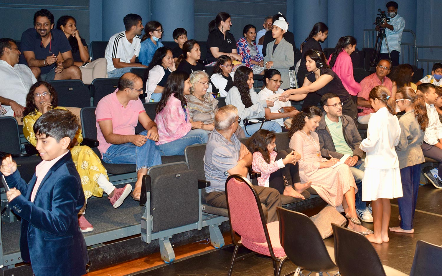 Confidence on Stage: Tips for Parents to Encourage Their Child ...